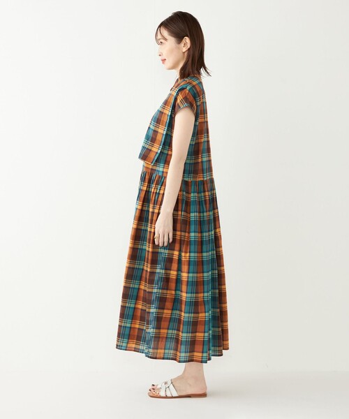 SHIPS Colors(シップス カラーズ)の「SHIPS Colors:〈手洗い可能〉マドラスチェック フレンチスリーブ ワンピース(ワンピース・レディース・オレンジ/ネイビー・ONE SIZE)」の6枚目の写真
