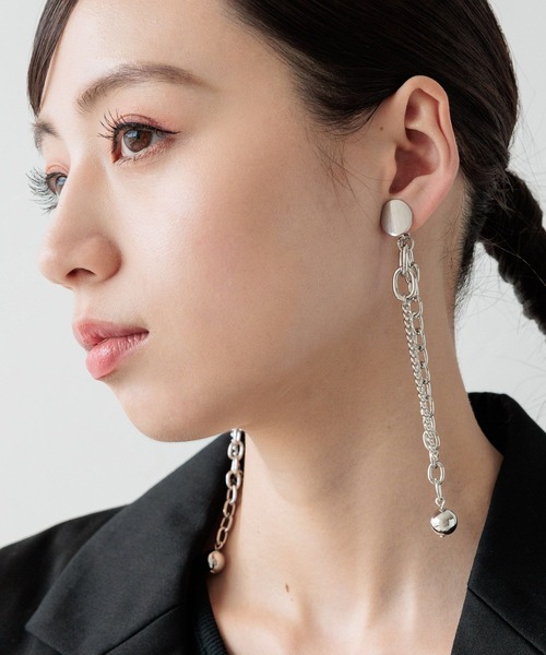 HARE（ハレ）の「デザインチェーンイヤリング(HARE)（イヤリング・レディース・シルバー・FREE）」の5枚目の写真