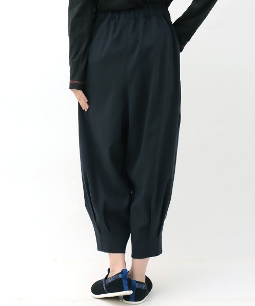 チチカカ（チチカカ）の「ピーチスキンエッグタックパンツ（その他パンツ・レディース・ベージュ/アイボリー/カーキ/ネイビー/オリーブ/グリーン/ボルドー/マスタード・LARGE/MEDIUM）」の21枚目の写真