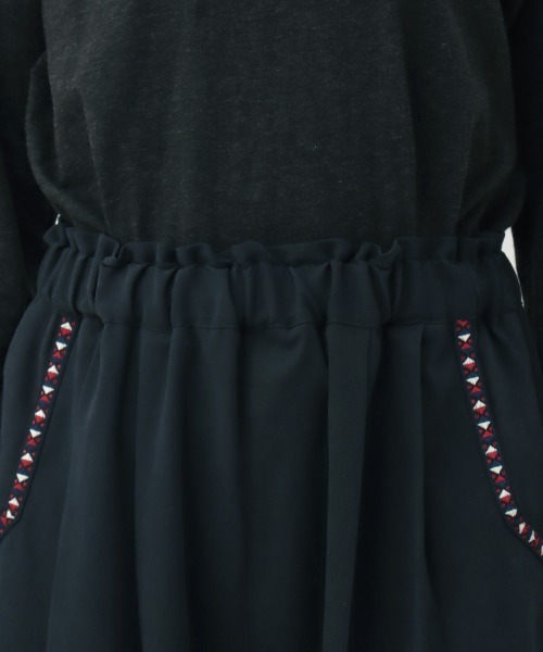 チチカカ（チチカカ）の「ピーチスキンエッグタックパンツ（その他パンツ・レディース・ベージュ/アイボリー/カーキ/ネイビー/オリーブ/グリーン/ボルドー/マスタード・LARGE/MEDIUM）」の20枚目の写真