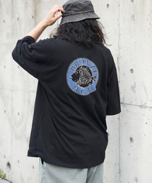 英字ロゴ」に該当するTシャツ/カットソーファッション通販