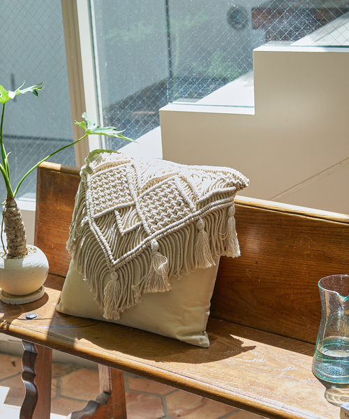 collex(コレックス)の「マクラメクッション 中材付き45×45㎝(クッション/クッションカバー・レディース・アイボリー・フリー)」の2枚目の写真