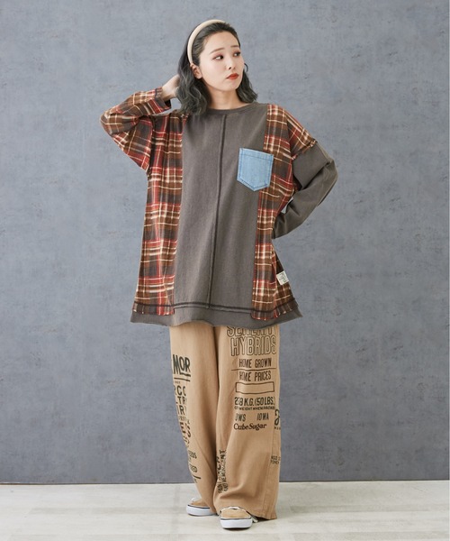 CUBE SUGAR（キューブシュガー）の「空紡糸先染めツイルロゴプリントギャザーパンツ（その他パンツ・レディース・ナチュラル/ベージュ/カーキ/マルチ・M）」の9枚目の写真