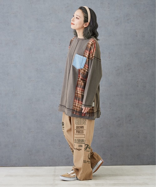 CUBE SUGAR（キューブシュガー）の「空紡糸先染めツイルロゴプリントギャザーパンツ（その他パンツ・レディース・ナチュラル/ベージュ/カーキ/マルチ・M）」の10枚目の写真