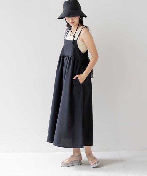 フェリシモMama(フェリシモママ)の「Moredde マタニティ・産後使える サッカー素材のキャミワンピース〈ブラック〉(マタニティウェア/グッズ・レディース・ブラック・X-LARGE/LARGE/MEDIUM)」の12枚目の写真