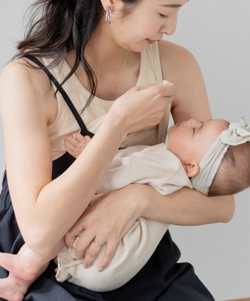 フェリシモMama(フェリシモママ)の「Moredde マタニティ・産後使える サッカー素材のキャミワンピース〈ブラック〉(マタニティウェア/グッズ・レディース・ブラック・X-LARGE/LARGE/MEDIUM)」の6枚目の写真