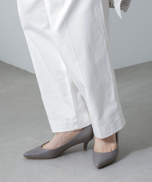 NANO universe（ナノユニバース）の「ポインテッドトゥパンプス（パンプス・レディース・ブラック/グレー・38/36/37）」の2枚目の写真