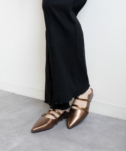 Fabby fabby(ファビィーファビィー)の「ダブルストラップフラットサンダル(サンダル・レディース・ブロンズ/ブラック/ガンメタ・SMALL/MEDIUM/LARGE)」の16枚目の写真