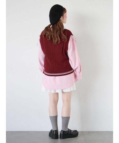 ehka sopo（エヘカソポ）の「ハート刺繍チルデンベスト（ベスト・レディース・オフホワイト/ボルドー/ネイビー/グレー・F）」の13枚目の写真