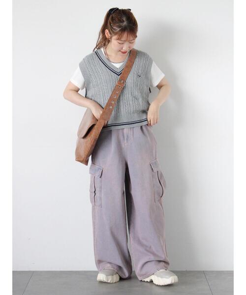 ehka sopo（エヘカソポ）の「ハート刺繍チルデンベスト（ベスト・レディース・オフホワイト/ボルドー/ネイビー/グレー・F）」の19枚目の写真