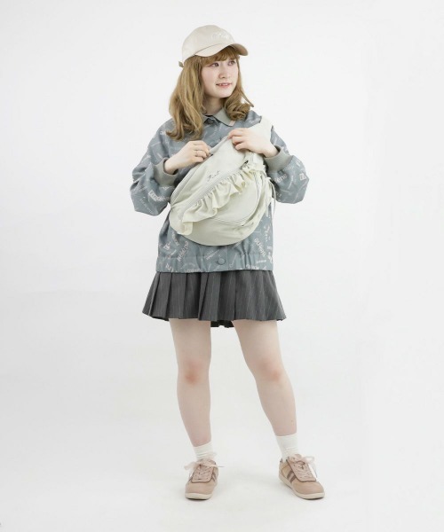 F i.n.t（フィント）の「フリル使いワンショルダーバッグ/fint（ショルダーバッグ・レディース・アイボリー/ブラック・FREE）」の5枚目の写真