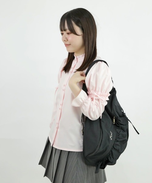 F i.n.t（フィント）の「フリル使いワンショルダーバッグ/fint（ショルダーバッグ・レディース・アイボリー/ブラック・FREE）」の6枚目の写真