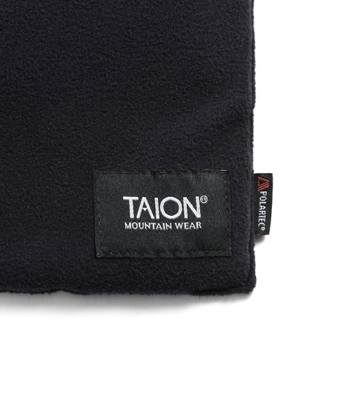 TAION（タイオン）の「【TAION(タイオン)】〈グッズ〉マウンテン リバーシブル ライトダウンマフラー（マフラー・メンズ・レッド系その他2/チャコールグレー/ダークオリーブ/ダークネイビー/ライトグレー/ブラック/ブラック系6・ONESIZE）」の9枚目の写真