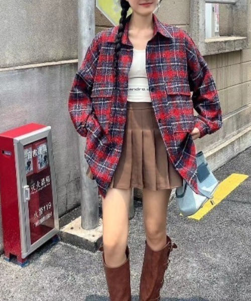 CREARE -LINO-(クレアーレリノ)の「<ユニセックス>微起毛クラッシュ チェックシャツ(シャツ/ブラウス・レディース・ブラック/レッド/ベージュ・FREE)」の4枚目の写真