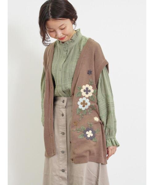 70s 花柄刺繍ニットロングベスト　ビンテージ 4ffc74d9c1b031e0c1f54236b39304