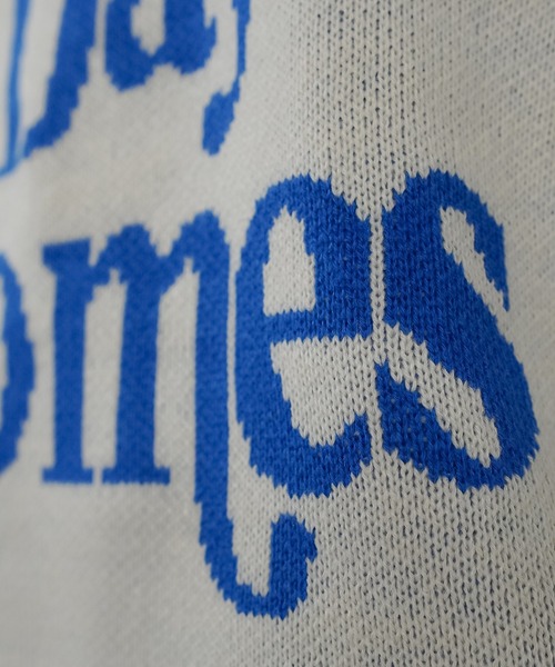 SPINNS(スピンズ)の「配色シンプルロゴ ジャガードビッグニット(ニット/セーター・レディース・キナリ/杢グレー/ネイビー/ブラック/バーガンディー・ONESIZE)」の12枚目の写真