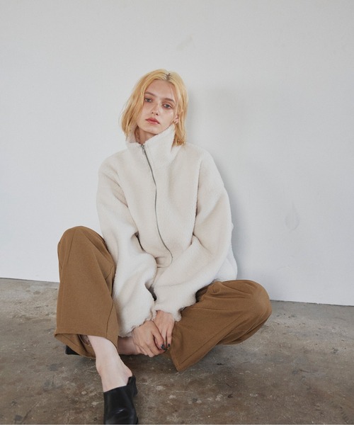 LIAN（リアン）の「スタンドカラーボアブルゾン（ブルゾン・レディース・ホワイト×ブラック/ブラック×ホワイト/ホワイト×グレー/アイボリー/ブラック・FREE）」の19枚目の写真