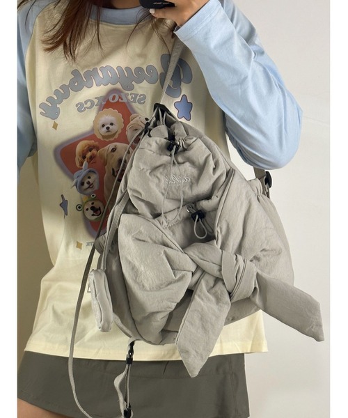 LA VORAGINE(ラ ヴォラジネ)の「ビッグリボン 2wayショルダーバッグ/バックパック(ショルダーバッグ・レディース・グレー/ブラック・FREE)」の7枚目の写真