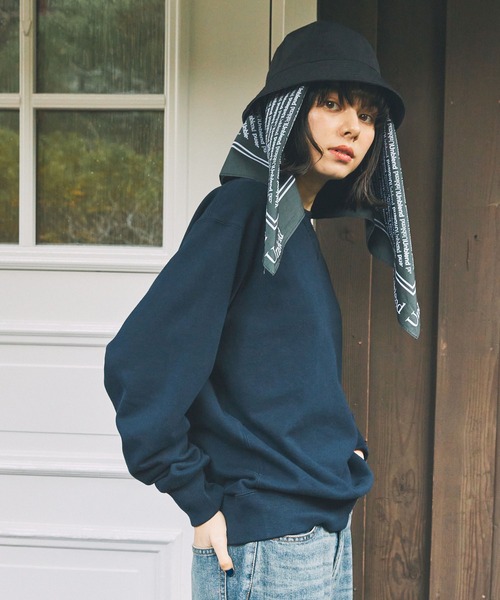 Unblend（アンブレンド）の「【Unblend】アソート オリジナルグラフィック  大判マルチ スカーフ（バンダナ/スカーフ・レディース・ネイビー/ブラック/グリーン/ホワイト・FREE）」の18枚目の写真