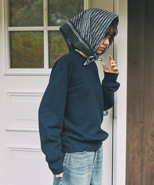 Unblend（アンブレンド）の「【Unblend】アソート オリジナルグラフィック  大判マルチ スカーフ（バンダナ/スカーフ・レディース・ネイビー/ブラック/グリーン/ホワイト・FREE）」の14枚目の写真