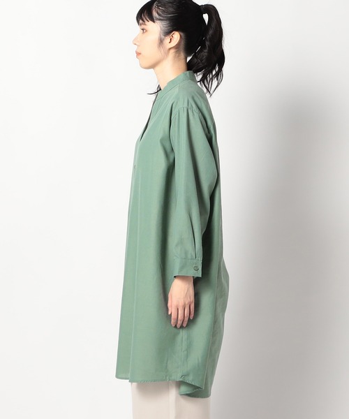 Grand PARK（グランドパーク）の「【柔らかくさらさらが続くリネンシリーズ】　スキッパー長袖シャツ（シャツ/ブラウス・レディース・ピンク/グリーン/ホワイト・LARGE/MEDIUM）」の10枚目の写真