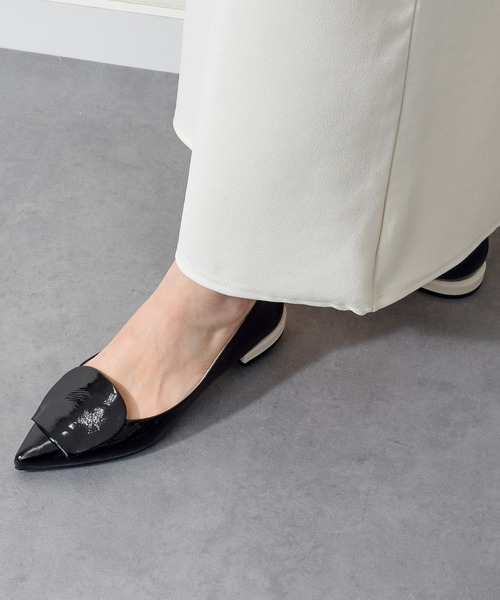 FABIO RUSCONI(ファビオルスコーニ)の「【FABIO RUSCONI】ローヒールポインテッドトウパンプス(F51525)(パンプス・レディース・シルバー/ブラック系その他/ブラック・38/37/36/35)」の1枚目の写真