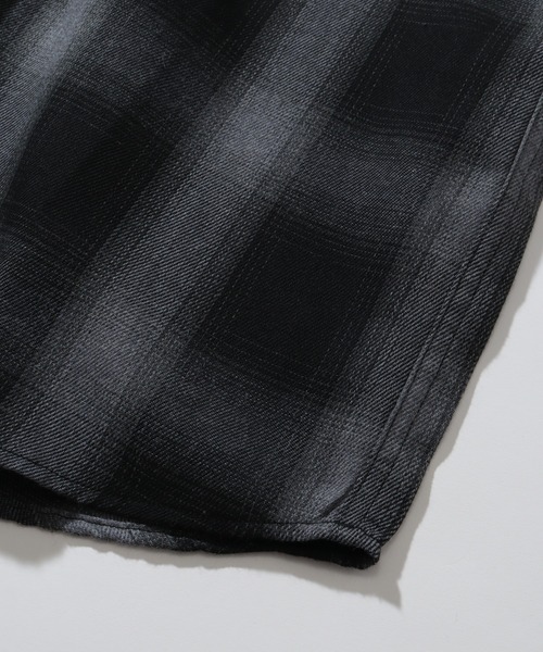 GERRY（ジェリー）の「【GERRY/ジェリー】胸ピスワンポイントロゴ 長袖オンブレチェックシャツ（シャツ/ブラウス・メンズ・ブラック/マルチ/ホワイト/ブルー・L/LL/M）」の9枚目の写真