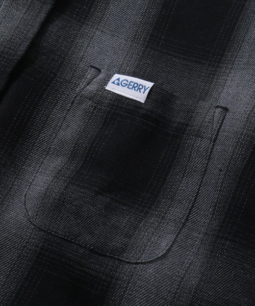 GERRY（ジェリー）の「【GERRY/ジェリー】胸ピスワンポイントロゴ 長袖オンブレチェックシャツ（シャツ/ブラウス・メンズ・ブラック/マルチ/ホワイト/ブルー・L/LL/M）」の6枚目の写真