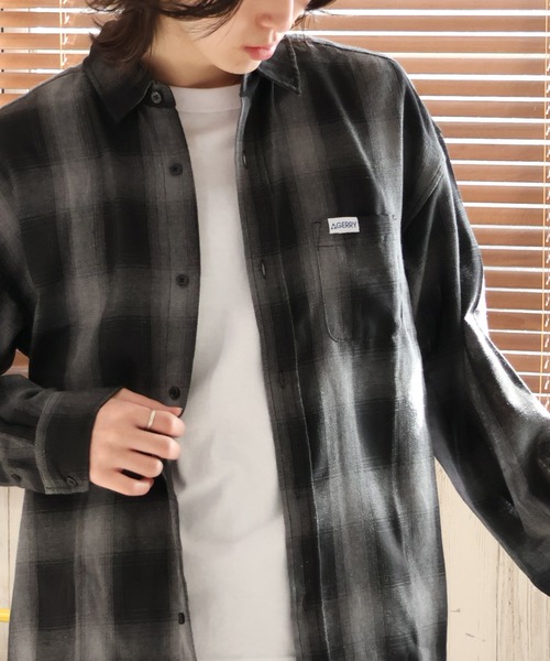 GERRY（ジェリー）の「【GERRY/ジェリー】胸ピスワンポイントロゴ 長袖オンブレチェックシャツ（シャツ/ブラウス・メンズ・ブラック/マルチ/ホワイト/ブルー・L/LL/M）」の22枚目の写真