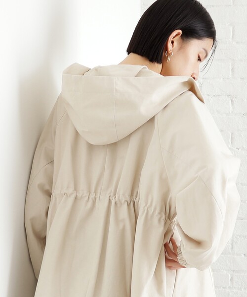 THE SHOP TK (ザ ショップ ティーケー )の「【撥水】ウエストドロストマウンテンパーカ(ブルゾン・レディース・アイボリー/グリーン系/ブラック・12/13)」の21枚目の写真