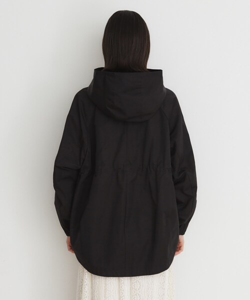THE SHOP TK (ザ ショップ ティーケー )の「【撥水】ウエストドロストマウンテンパーカ(ブルゾン・レディース・アイボリー/グリーン系/ブラック・12/13)」の4枚目の写真