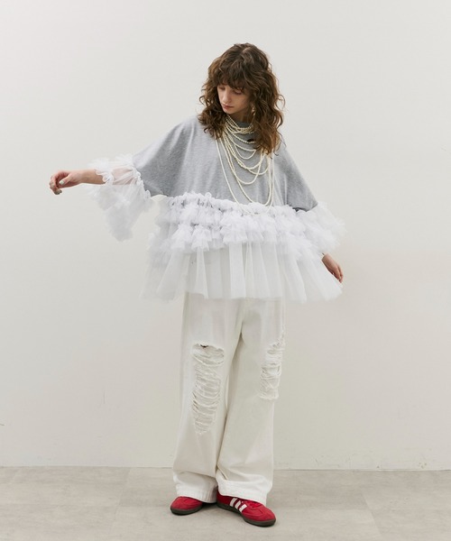 J1U by LA BELLE ETUDE(ジユウバイラベルエチュード)の「ボリュームチュールギャザーフリルTシャツ(Tシャツ/カットソー・レディース・ブラック/ホワイト/グレー・FREE)」の22枚目の写真