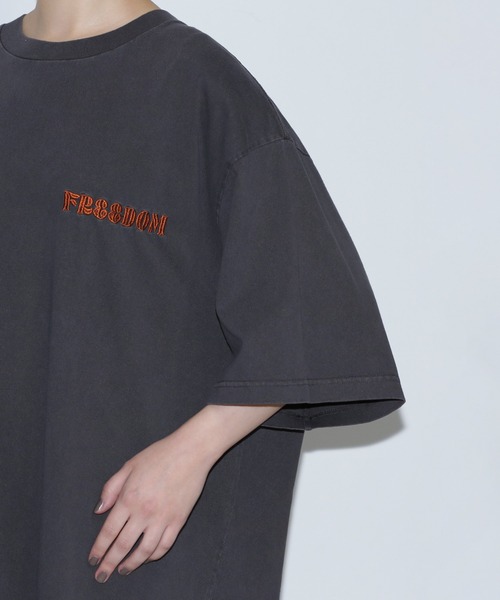 ROSE BUD(ローズバッド)の「(GENE HEAVENS)フリーダムエンブロイダリー Tシャツ ワンピース(ワンピース・レディース・ブラック/カーキ・ONE SIZE)」の14枚目の写真
