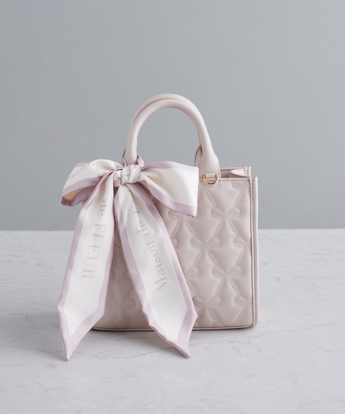 Maison de FLEUR(メゾンドフルール)の「スカーフ付リボンキルティング2Wayバッグ(トートバッグ・レディース・ピンク/ブラック/アイボリー・FREE)」の3枚目の写真