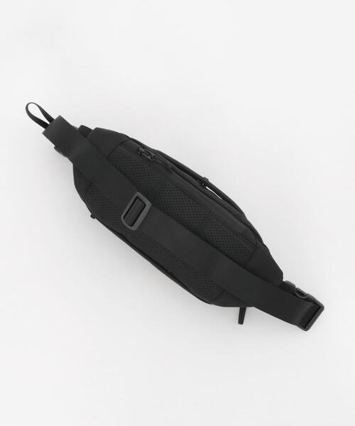 Aer（エアー）の「Aer　City Sling 3（ショルダーバッグ・メンズ・ブラック・FREE）」の3枚目の写真