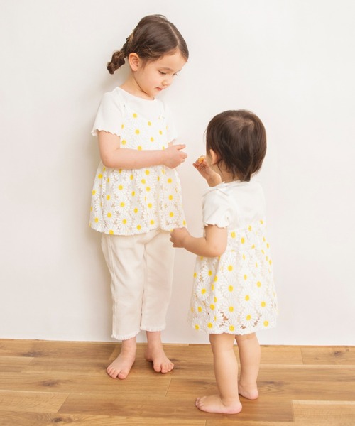 BRANSHES(ブランシェス)の「フラワーレースキャミチュニック(キャミソール・キッズ・サックスブルー/イエロー・140/100/120/110/130/150)」の14枚目の写真