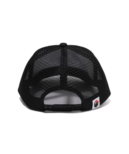 A BATHING APE（アベイシングエイプ）の「APE CROSSBONE COLLEGE MESH