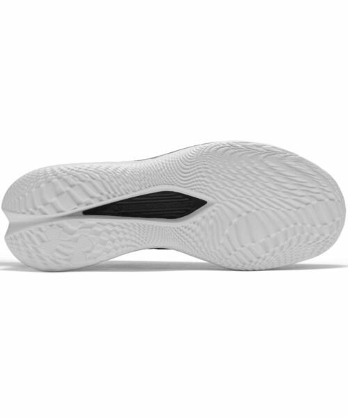 UNDER ARMOUR(アンダーアーマー)の「UAベロシティ プロ(ランニング/メンズ/レディース)(スニーカー・レディース・ブラック系その他・26.0cm/28.0cm/29.0cm/25.0cm/27.0cm/27.5cm/28.5cm/25.5cm/26.5cm/24.0cm)」の9枚目の写真