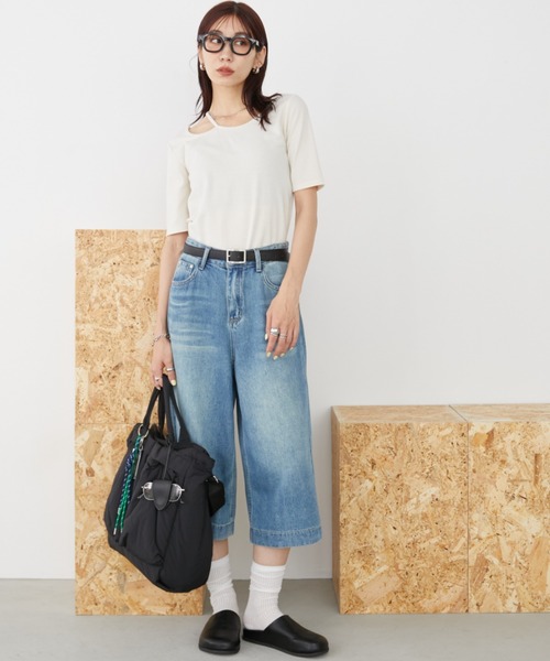 Auntie Rosa Holiday(アンティローザホリデー)の「デザインカットネックTEE(Tシャツ/カットソー・レディース・ナチュラル/ブラック/ボルドー・FREE)」の15枚目の写真