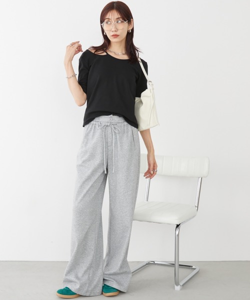 Auntie Rosa Holiday(アンティローザホリデー)の「デザインカットネックTEE(Tシャツ/カットソー・レディース・ナチュラル/ブラック/ボルドー・FREE)」の8枚目の写真