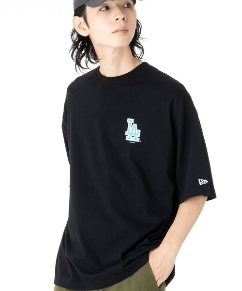 NEW ERA(ニューエラ)の「ニューエラ 半袖Tシャツ MLB ONSPOTZ別注(Tシャツ/カットソー・メンズ・ブラック系/ブラック・S/M/L/XL/XXL)」の19枚目の写真