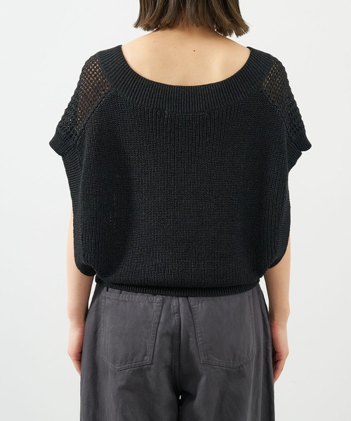 MICA&DEAL（マイカ＆ディール）の「Vネックニットベスト（ニット/セーター・レディース・マスタード/ブラック/ベージュ/ホワイト・FREE）」の19枚目の写真