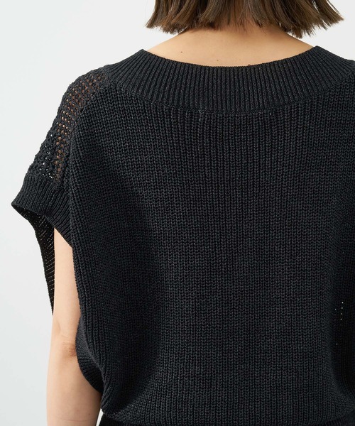 MICA&DEAL（マイカ＆ディール）の「Vネックニットベスト（ニット/セーター・レディース・マスタード/ブラック/ベージュ/ホワイト・FREE）」の22枚目の写真