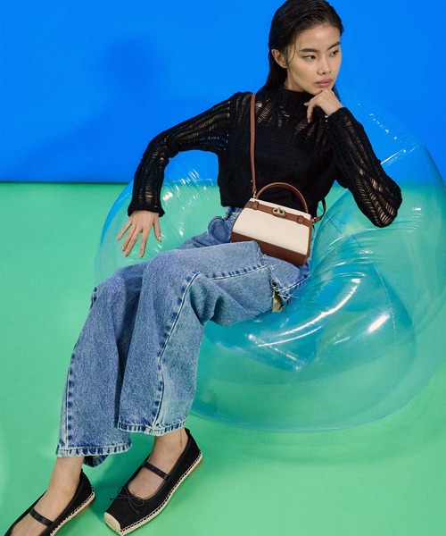 CHARLES & KEITHオブリエルキャンバスツートーントップハンドルバッグ CHARLES & KEITH Aubrielle オブリエル キャンバスツートーン