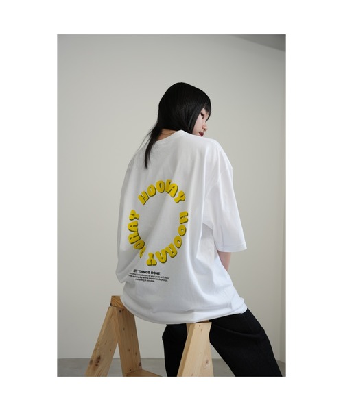 BASIS(ベイシス)の「バックサークルロゴ ビッグシルエット ユニセックス Tシャツ(Tシャツ/カットソー・レディース・ホワイト×イエロー/ホワイト×ピンク/ホワイト×グリーン・MEDIUM/LARGE)」の20枚目の写真