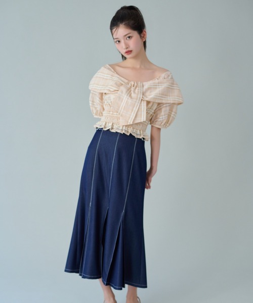 JILL by JILL STUART（ジルバイジルスチュアート）の「◇ビッグリボンブラウス（シャツ/ブラウス・レディース・ホワイト/ベージュ/ブラック・FREE）」の4枚目の写真