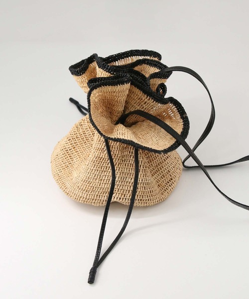 MADE IN MADA(メイドインマダ)の「ラッフルラフィアトート(トートバッグ・レディース・ベージュ・FREE)」の5枚目の写真