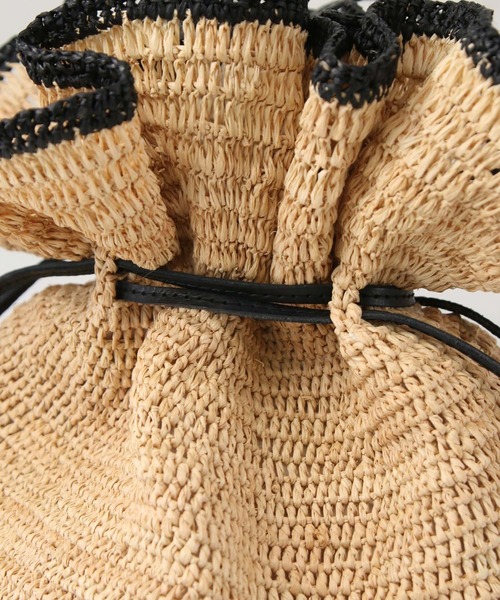 MADE IN MADA(メイドインマダ)の「ラッフルラフィアトート(トートバッグ・レディース・ベージュ・FREE)」の7枚目の写真