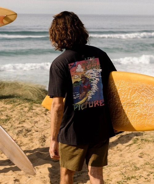PICTURE ORGANIC CLOTHING(ピクチャーオーガニッククロージング)の「【PICTURE/ピクチャー】TSUNAMI TEE 24SS/半袖バックプリントTシャツ(Tシャツ/カットソー・メンズ・ブラック・X-LARGE/LARGE/MEDIUM)」の1枚目の写真