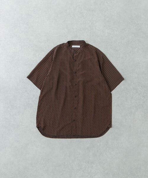 URBAN RESEARCH(アーバンリサーチ)の「PRINT BAND COLLAR SHIRTS(シャツ/ブラウス・メンズ・ブラック系その他/ベージュ系その他/ブルー系その他・MEDIUM/LARGE)」の21枚目の写真